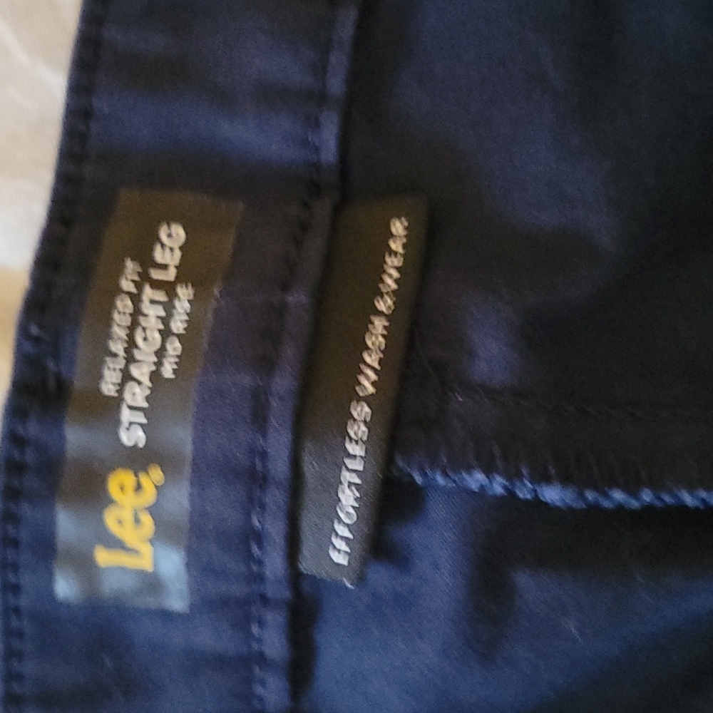 ๐๏ธ๐Lee Relaxed Fit Straight Leg Midrise Women's Pants Size 14 Short - Picture 9 of 10